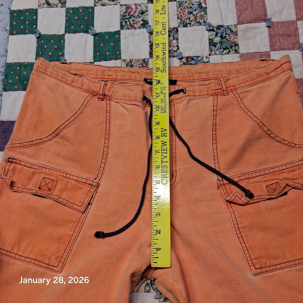 Vintage Girlfriends Extra Long Cargo Shorts Peach Orange Size 15 Y2K Streetwear - Picture 9 of 13